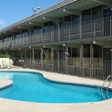 Alcoa Inn